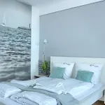 Przy Promenadzie Klif Z Bezposrednim Widokiem Na Morze *