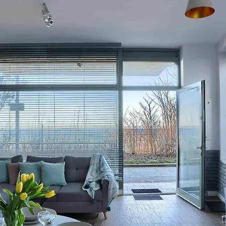 Apartment Przy Promenadzie Klif Z Bezposrednim Widokiem Na Morze
