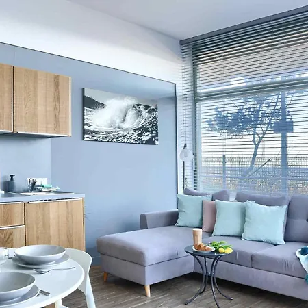 Apartment Przy Promenadzie Klif Z Bezposrednim Widokiem Na Morze *