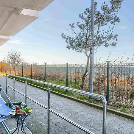 Lägenhet Przy Promenadzie Klif Z Bezposrednim Widokiem Na Morze