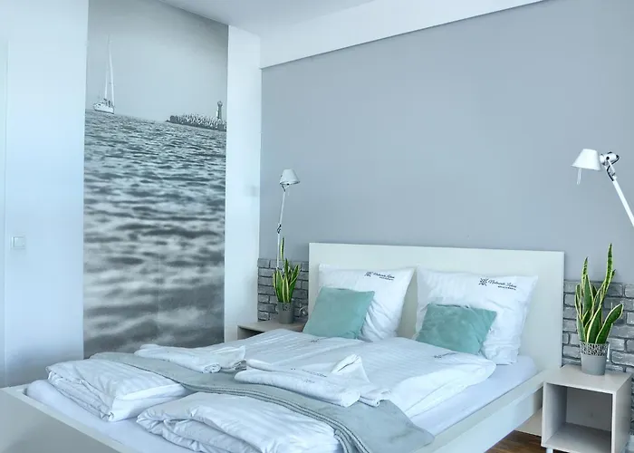 Przy Promenadzie Klif Z Bezposrednim Widokiem Na Morze *