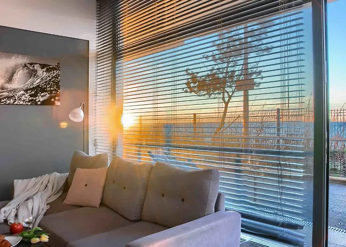 Διαμέρισμα Przy Promenadzie Klif Z Bezposrednim Widokiem Na Morze Ustronie Morskie